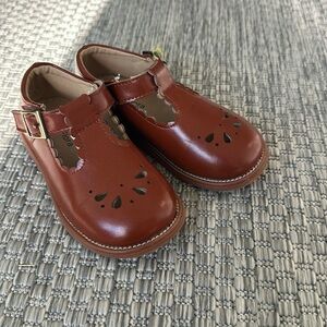 Felix and Flora brown dress shoes toddler girl size 8